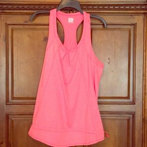 32 Degrees Cool Brand coral athletic top